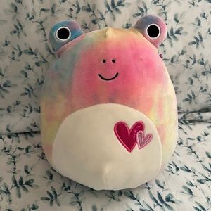 Rare Rainbow Frog Squishmallow